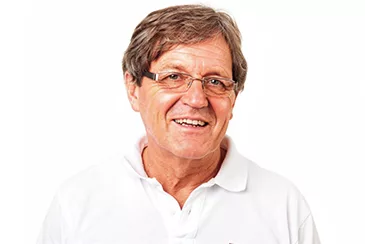 Zahnarzt Dr. Med. Dent. Winfried Walzer - MS11